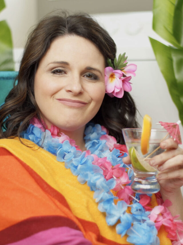 Laurel with drink